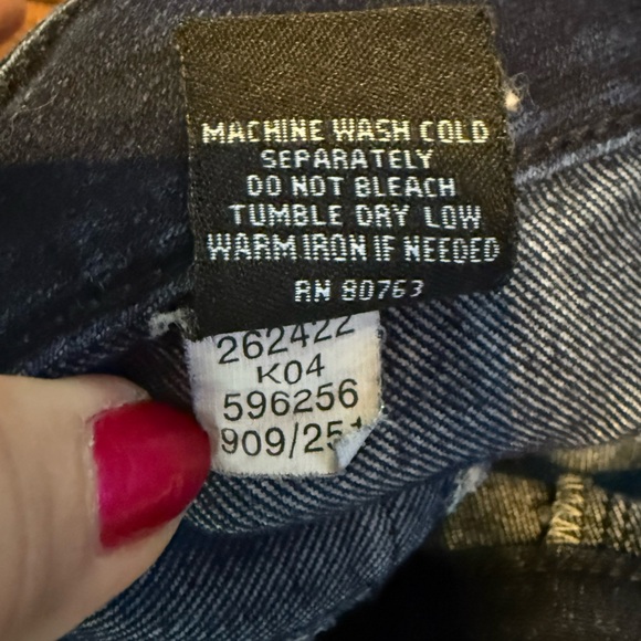 Victoria’s Secret skinny jeans dark wash size 12 ￼ - Picture 7 of 7